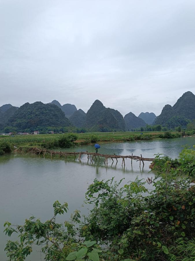 An Homestay & Hostel Motorbikes & Tours Каобанг Екстер'єр фото