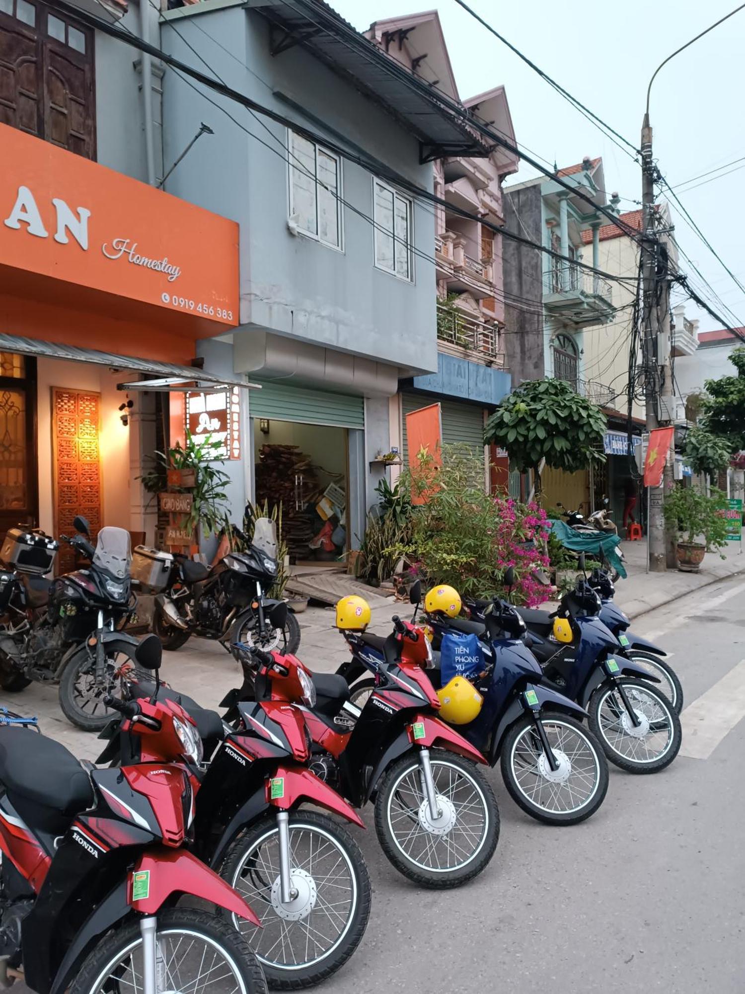 An Homestay & Hostel Motorbikes & Tours Каобанг Екстер'єр фото